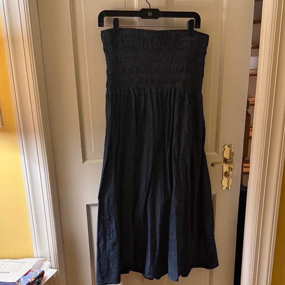 Madewell  dark navy blue Strapless Maxi Dress with Smocked Bodice